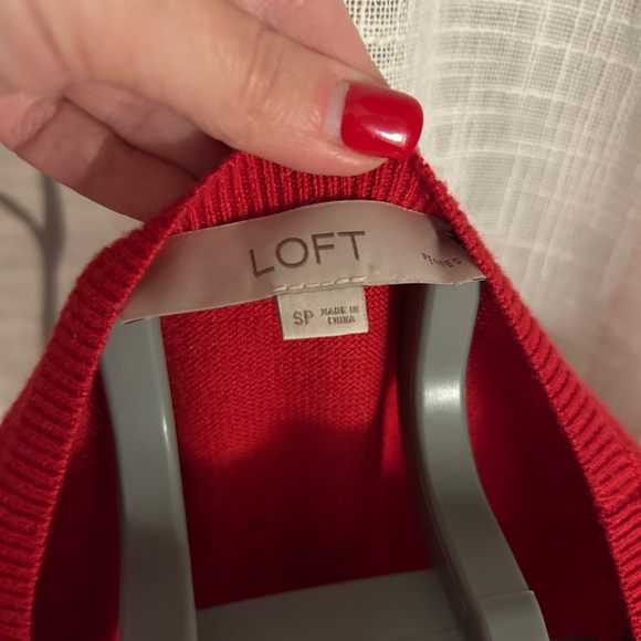 Loft Red Sweater - Picture 4 of 5